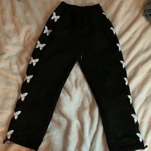 10% OFF SALE!! black sweatpants w/ butterflies